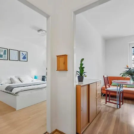 Mango * Μπρατισλάβα